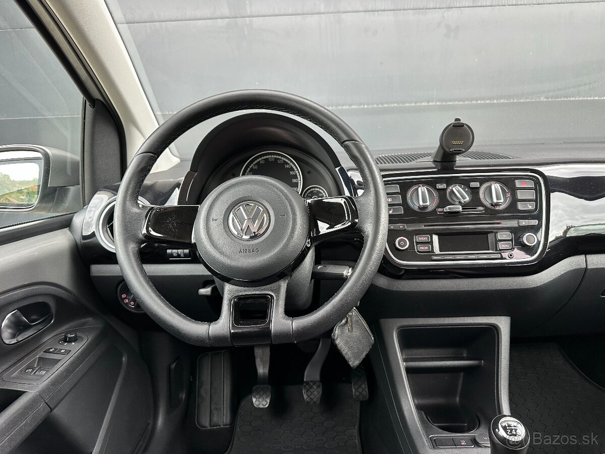 Volkswagen UP 1.0 75k high up - 13