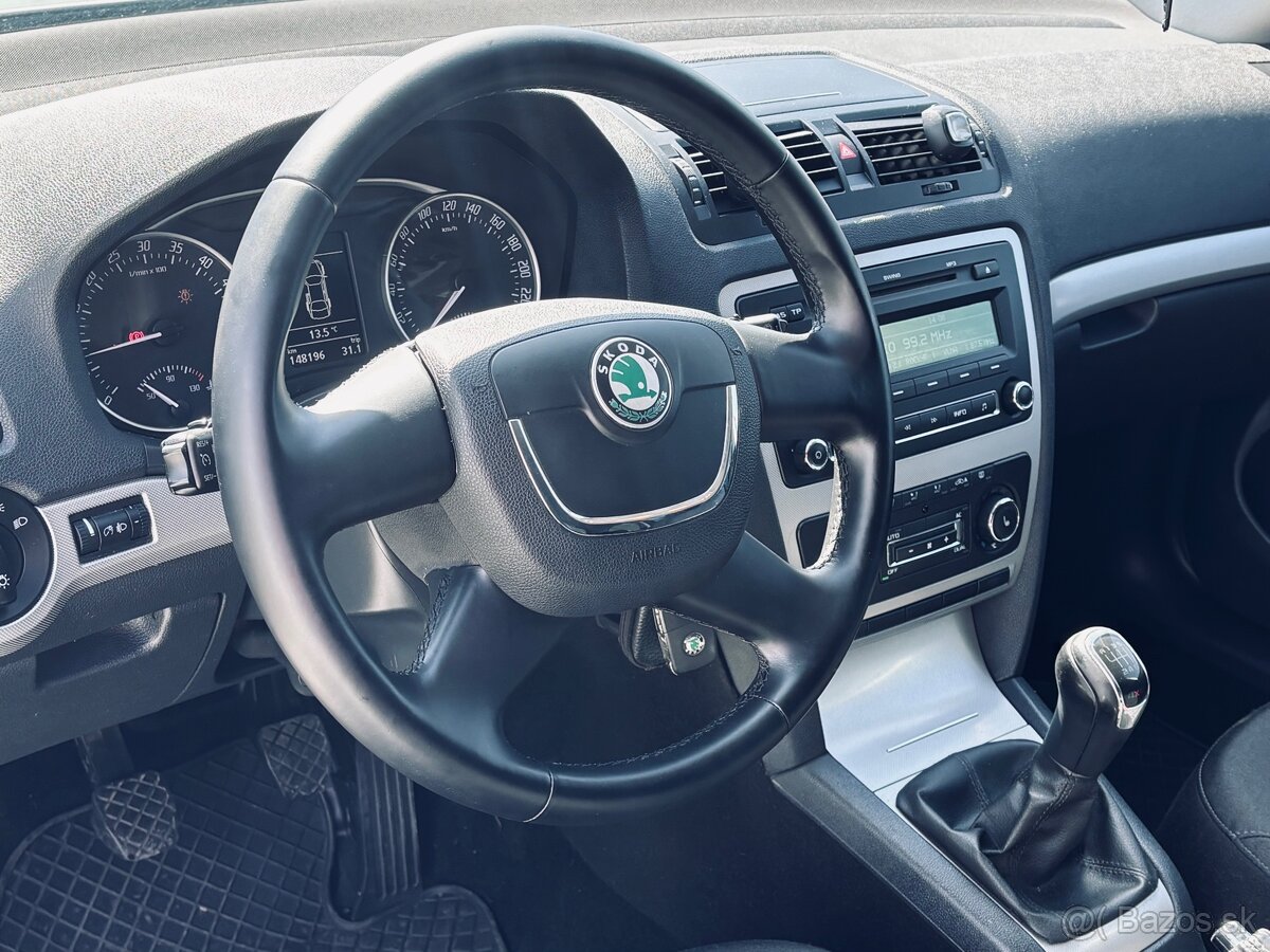 Škoda Octavia Combi 1.6 TDI 4x4 - 13