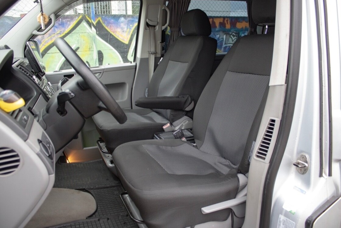 Multivan T5 1.9 TDI - 13