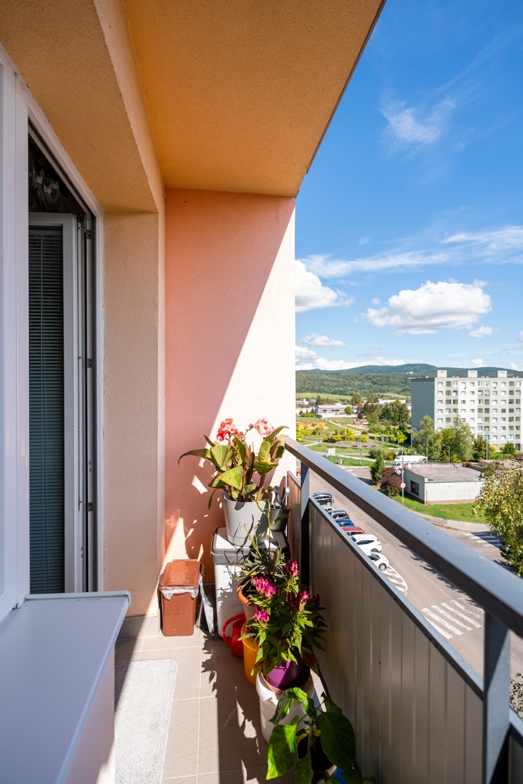 REZERVOVANÉ - NA PREDAJ 3 – IZBOVÝ BYT NA ETAPE S 2 LOGGIAMI - 13