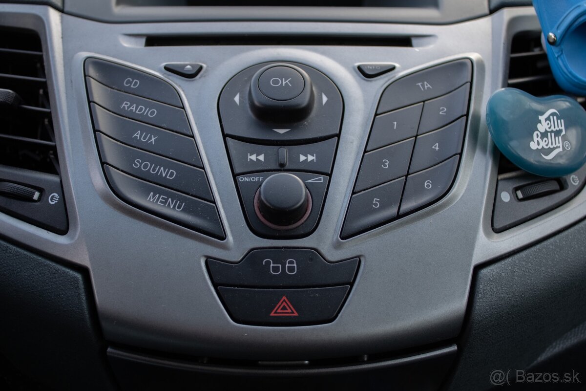 Ford Fiesta 1.25 60kw MT/5 2009 - 13