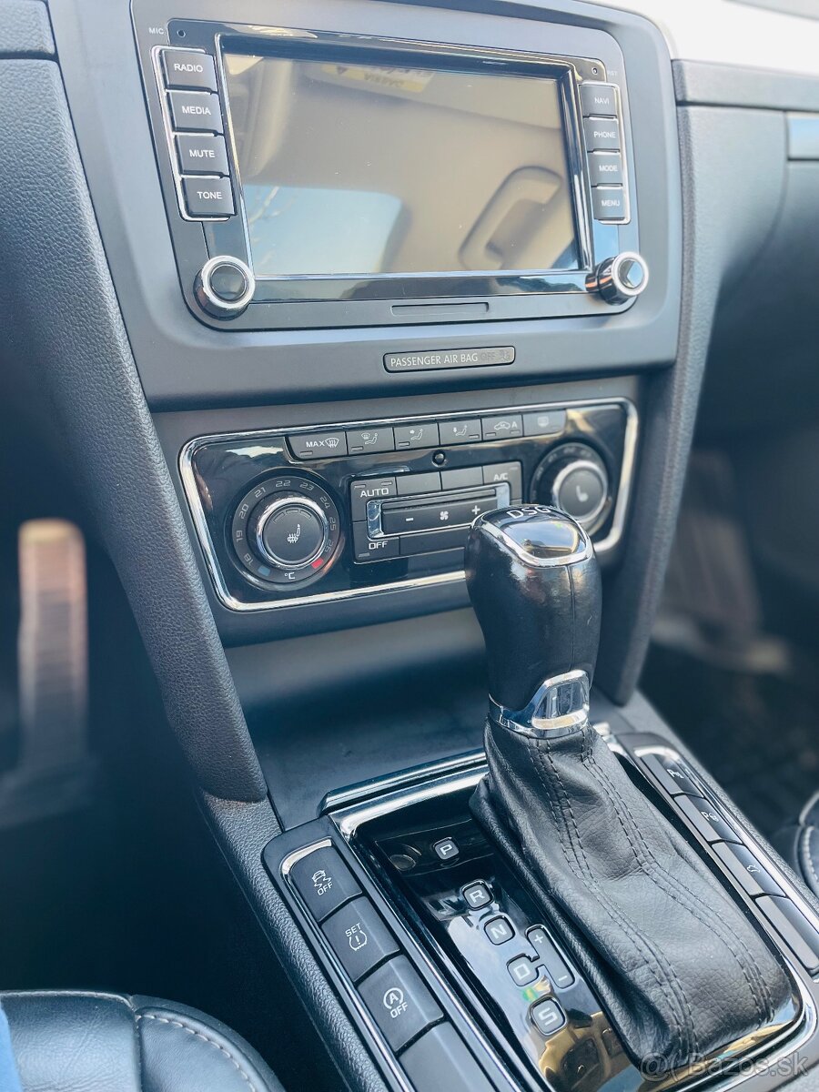 Superb 2014 2.0Tdi DSG - 13