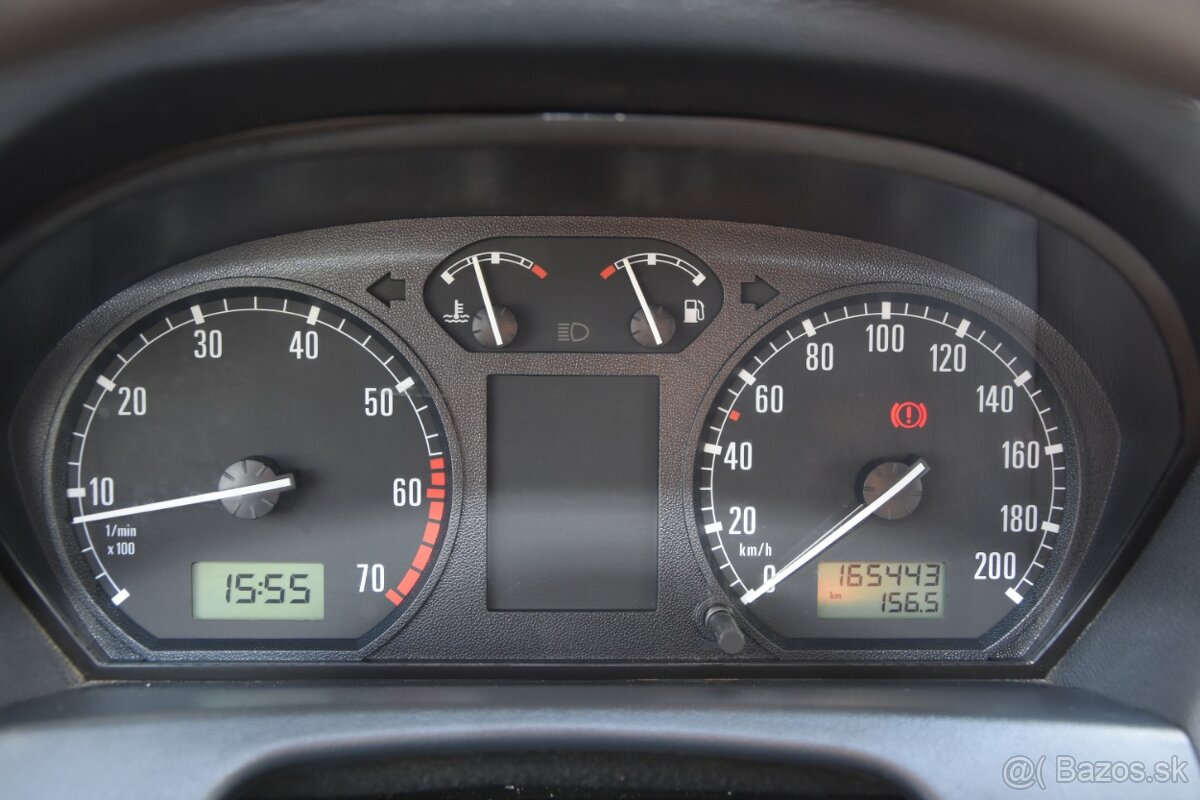 Škoda Fabia 1.2 HTP Classic - 13