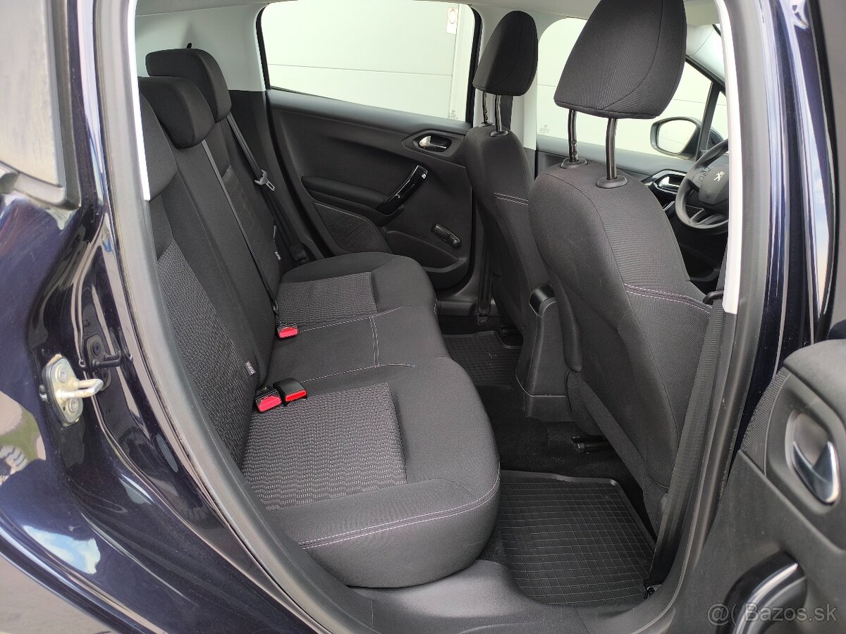 Peugeot 208 1,2 Puretech 61kw, 2018 - 13