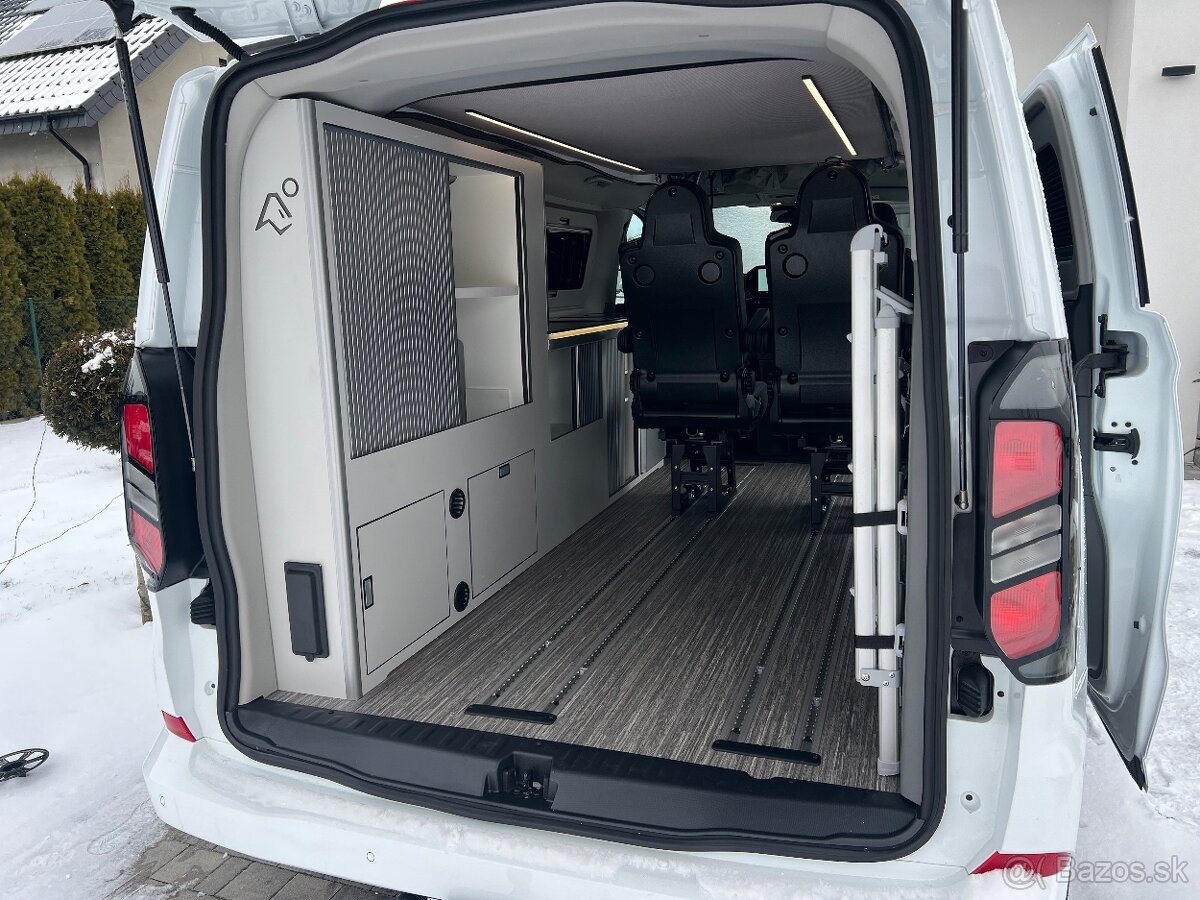 Ford transit TOURNEO. 2.0 diesel LONG - 13