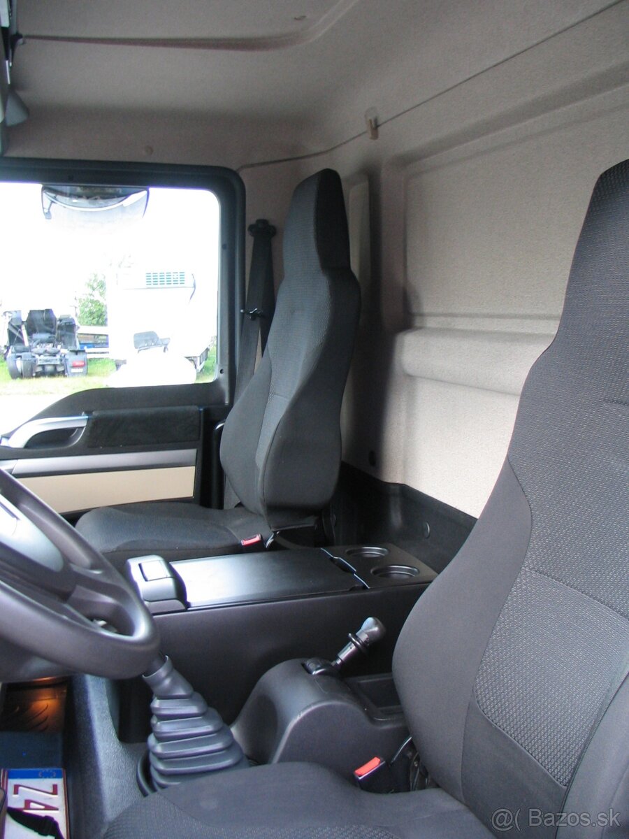 MAN TGL 12.190 4x2 chladiar s hydr. celom (dovoz). - 13