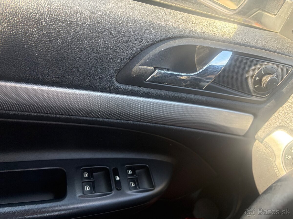 Škoda octavia combi 2.0 TDI automat - 13