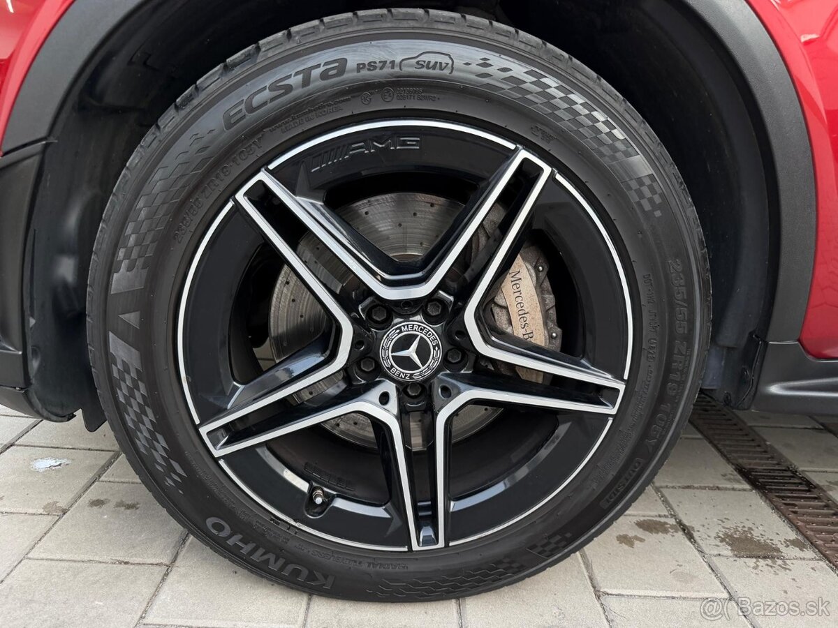 Mercedes-Benz GLC 300 d - 13