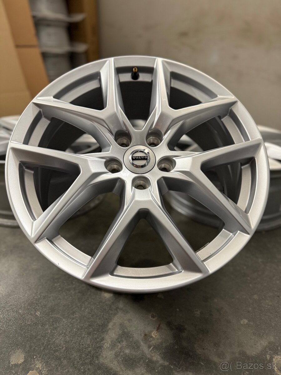 Hliníkové disky Volvo XC60 - 5x108 R18 Volvo XC40 , V90 - 13
