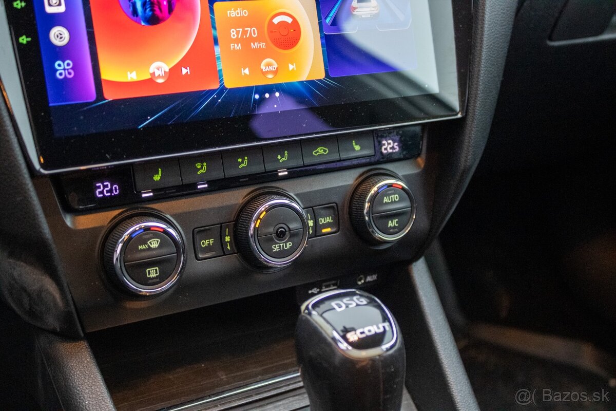 Škoda Octavia Combi SCOUT2.0 TDI DSG 4x4 - 13