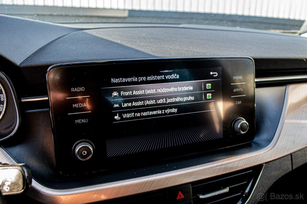 Škoda Scala 1.6 TDI 85kW Style - 13