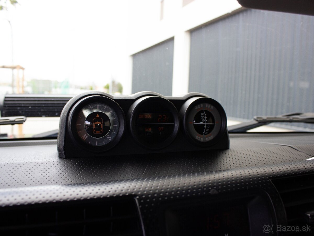 Toyota FJ Cruiser 4.0 - 13