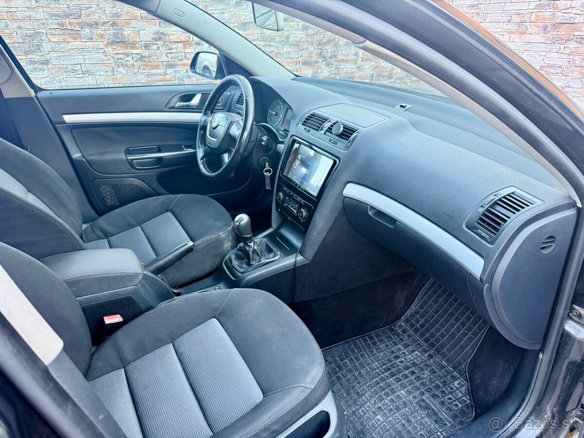 ŠKODA OCTAVIA COMBI / 1.9 TDI / - 13