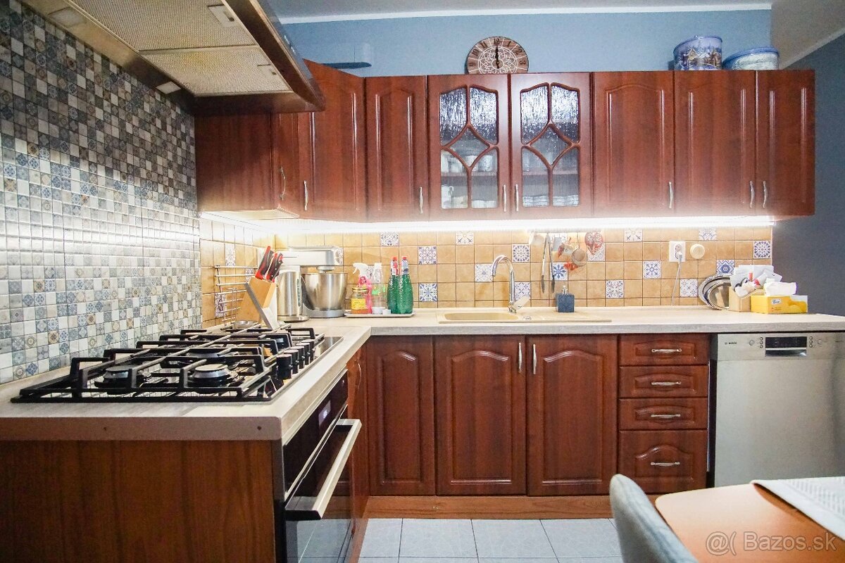 Veľký 3-izbový byt na ul. Šafárikova, Nové Zámky – 82,08m2 - 13