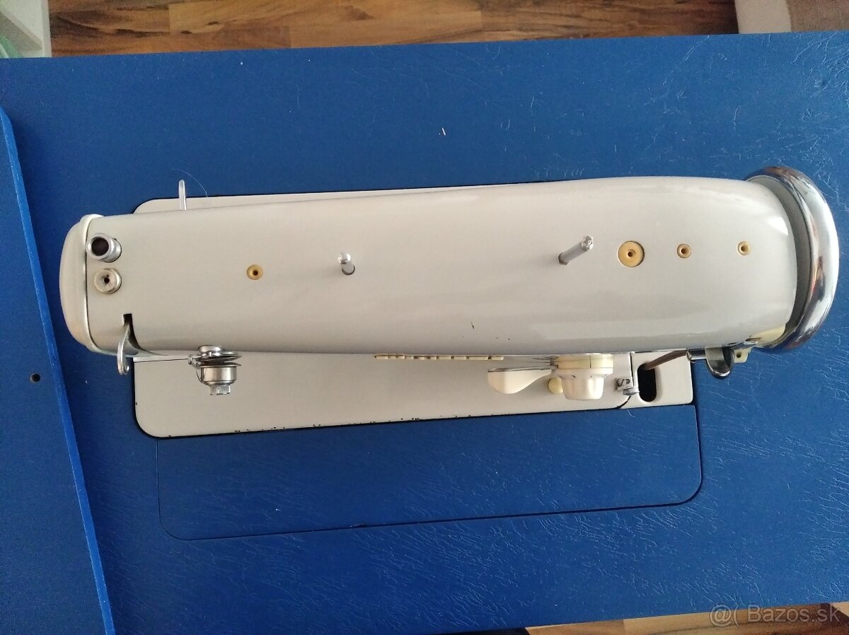 Minerva šijací stroj - 13