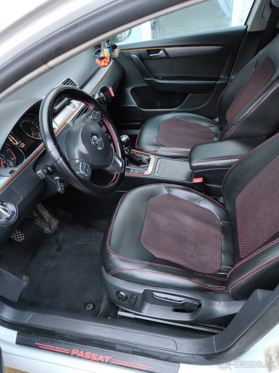Volkswagen Passat B7 Variant 1.6 TDI 77 kW – - 13