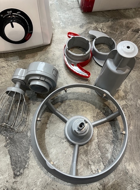 Bosch MultiTalent 8 MC812W501 kuchynský robot - 13