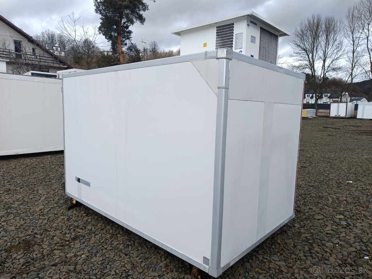 CHLADIACI BOX VONKAJSI - 13