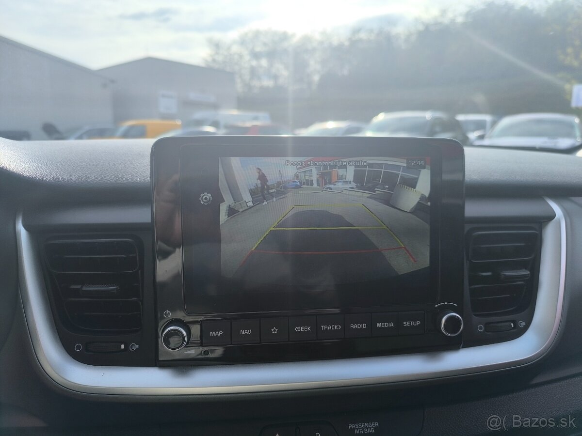 Kia Stonic 1.2 DPi 58 kW M5 MY25 Silver + Silver pack - 13