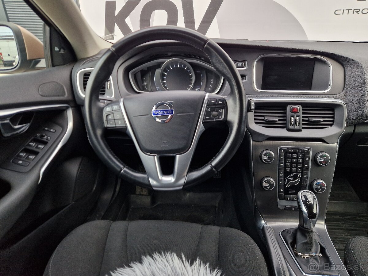Volvo V40 - 13