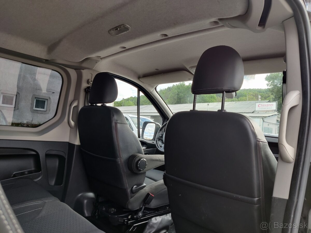 Opel Vivaro - 13