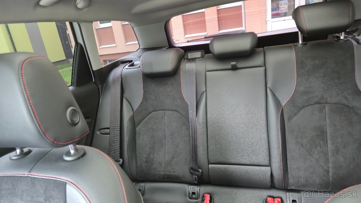 Seat leon ST FR 2.0 tdi 2017 - 13