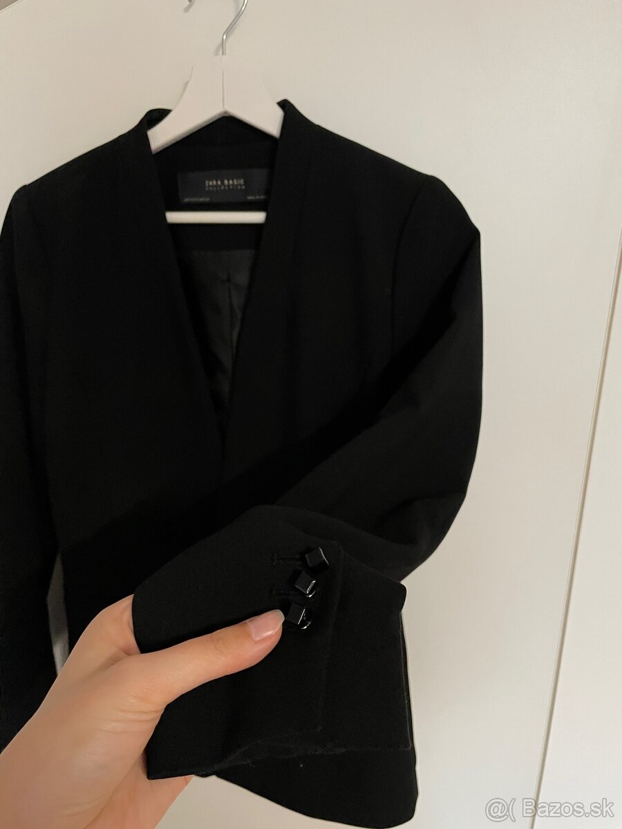 Zara saká - 13