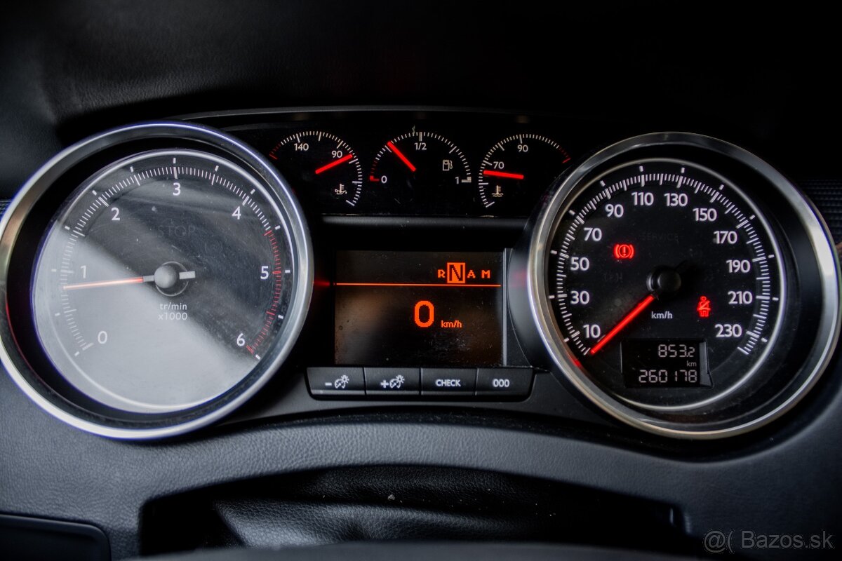 Peugeot 508 SW 1.6 e-HDi - 13