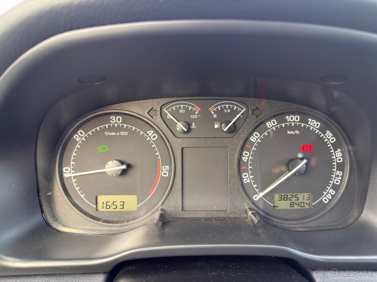 Škoda octavia combi 1.9tdi 66kw - 13