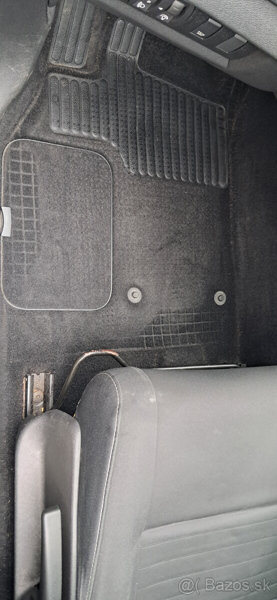 Renault Megane Gradtour 1.5DCI Automat 2015 Limited - 13