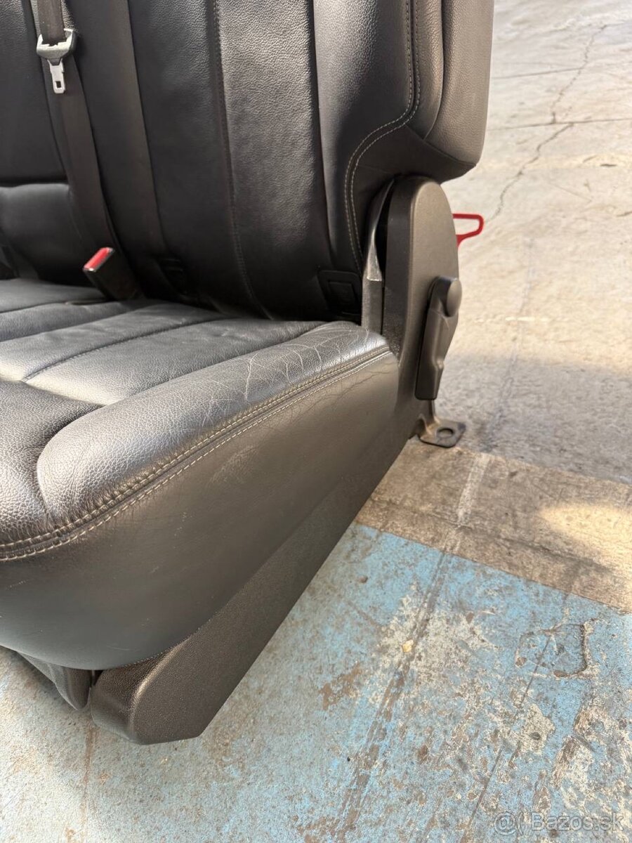 Sedadla Mercedes-Benz GL X164 predfacelift - 13