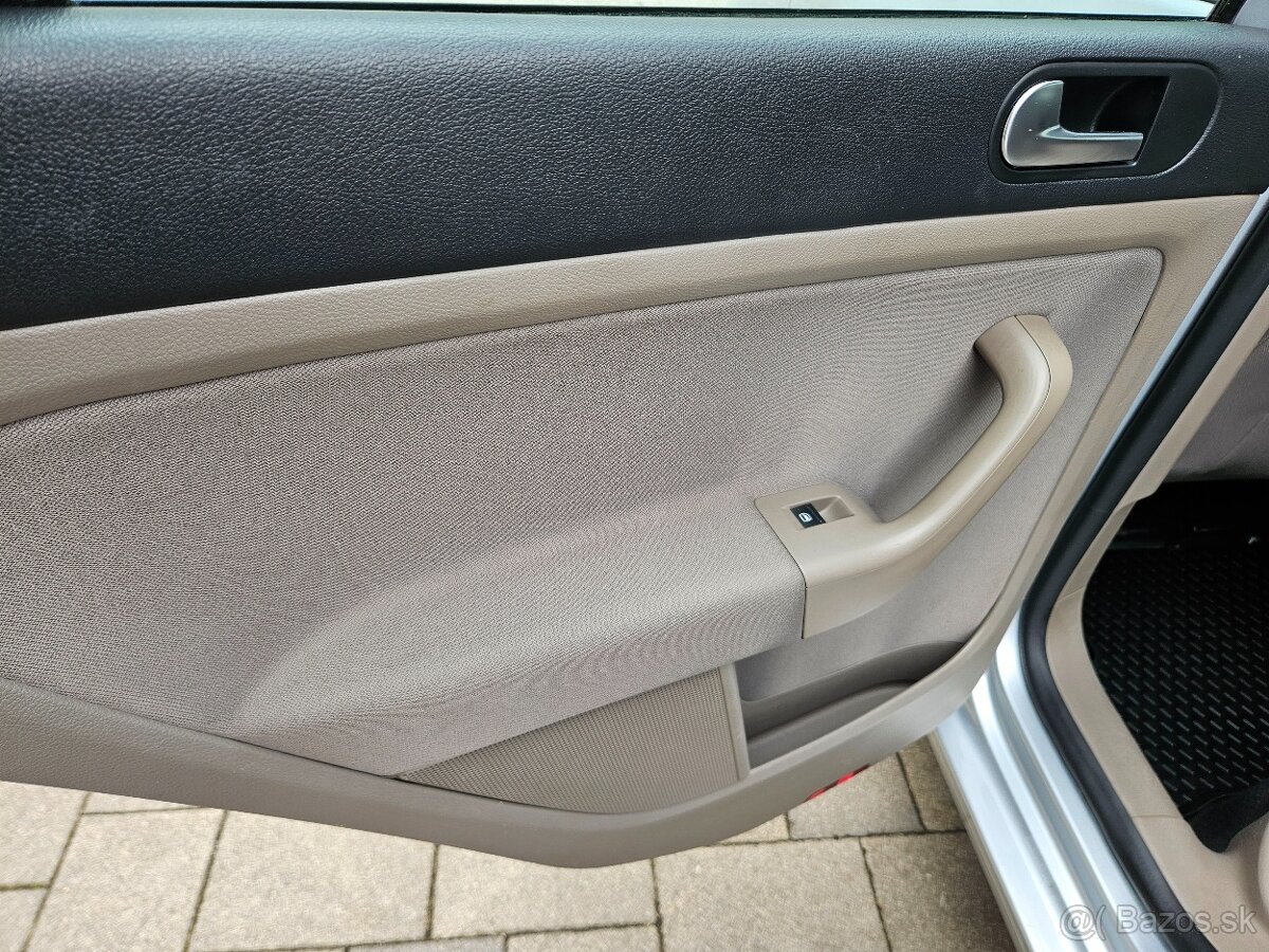 Predám VW Golf Plus 1,2tsi - 13