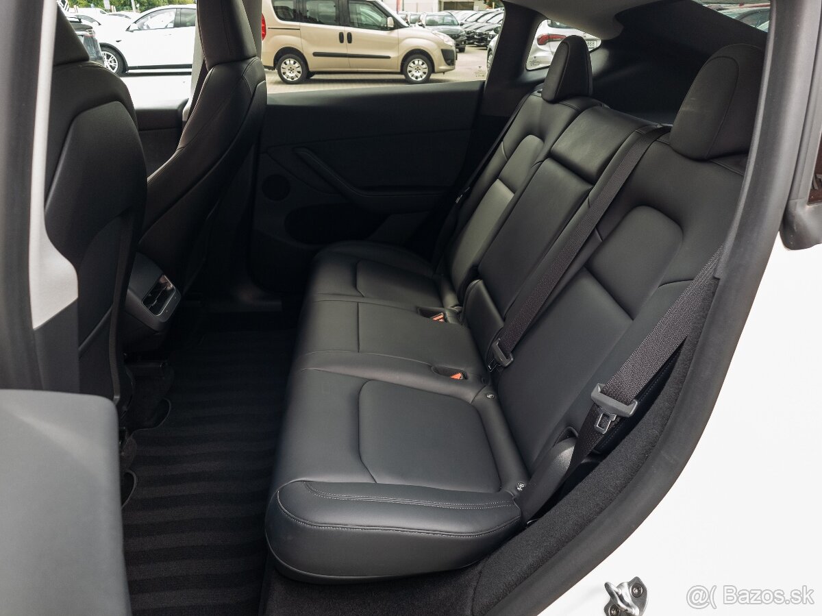 Tesla Model Y 2023 Long Range 378 kW (Odpočet DPH) - 13