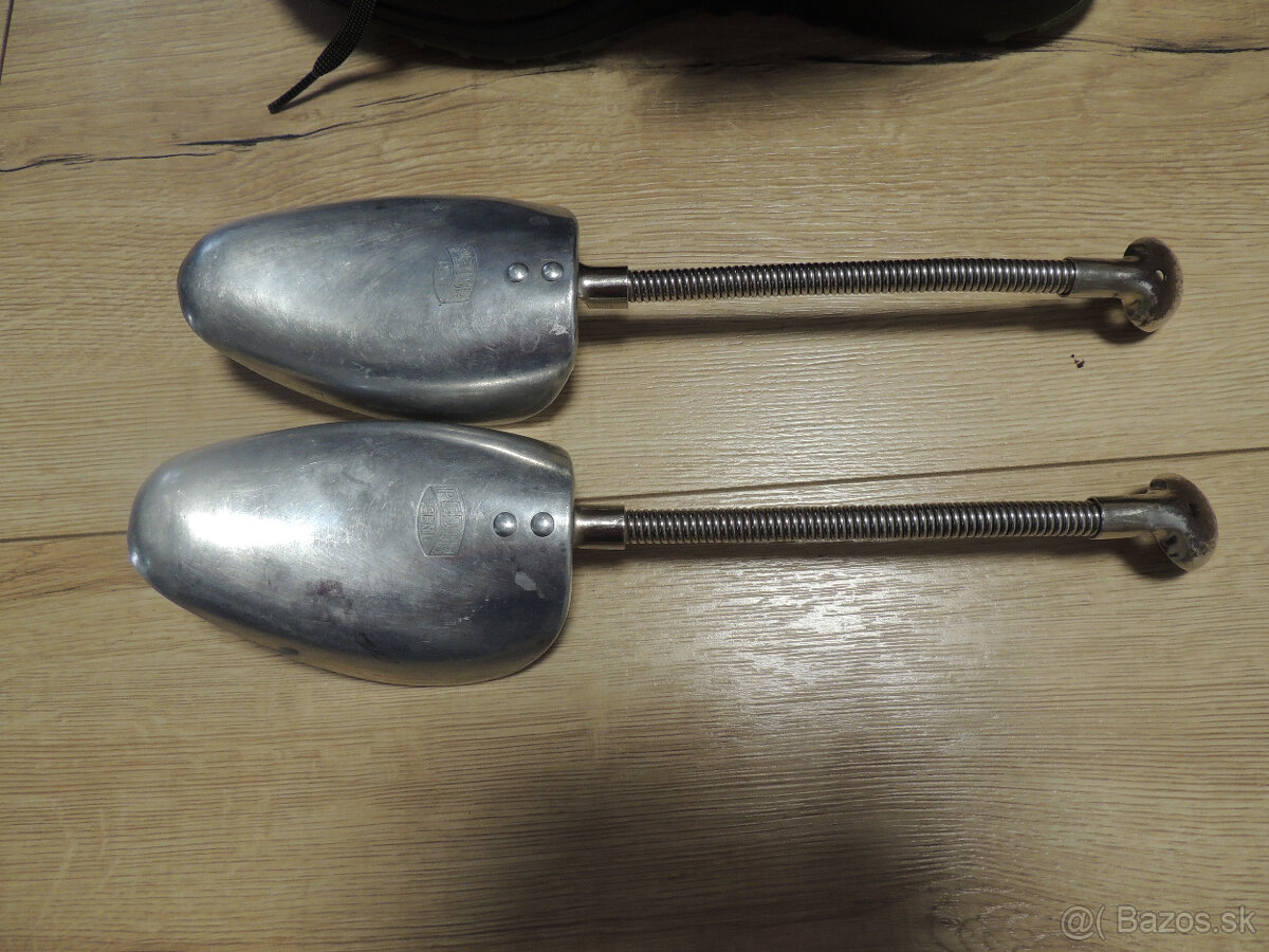 Kybun Matterhorn 20 a Salomon Utility WinterCS WP - 13