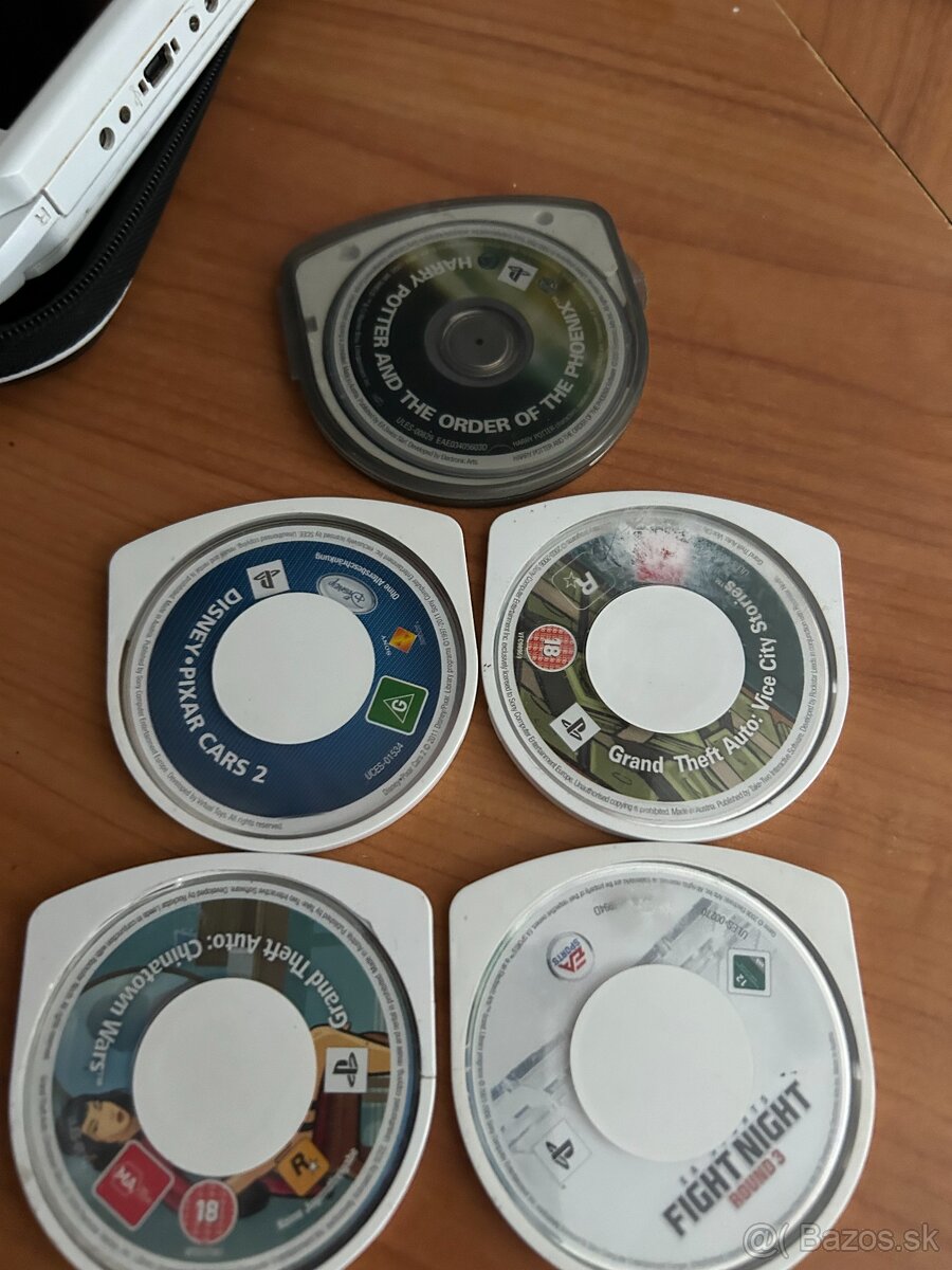 Herné konzoly Playstation 1, 2, 3 + Ovládače + Hry - 13