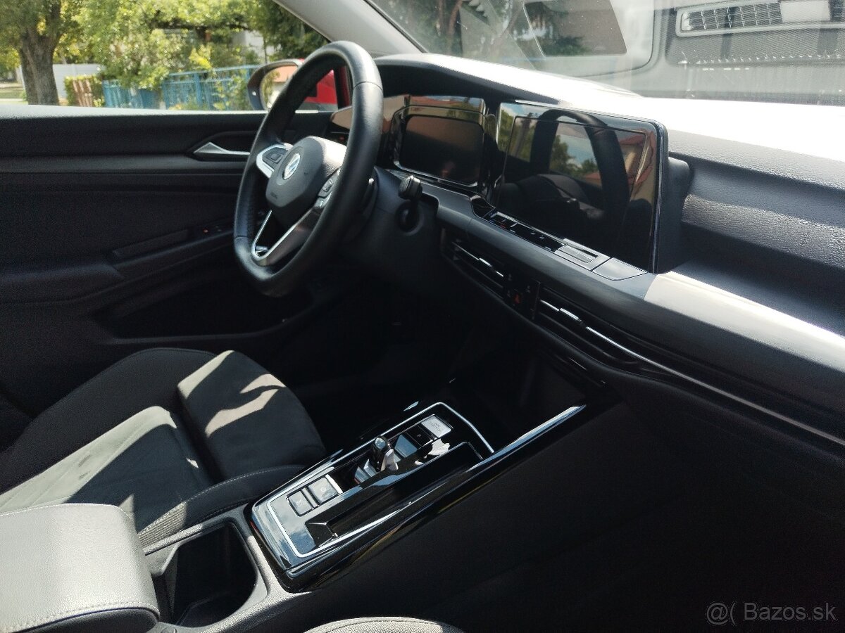 VW Golf 8 Variant 1.5 TGI DSG 7st. automat - 13