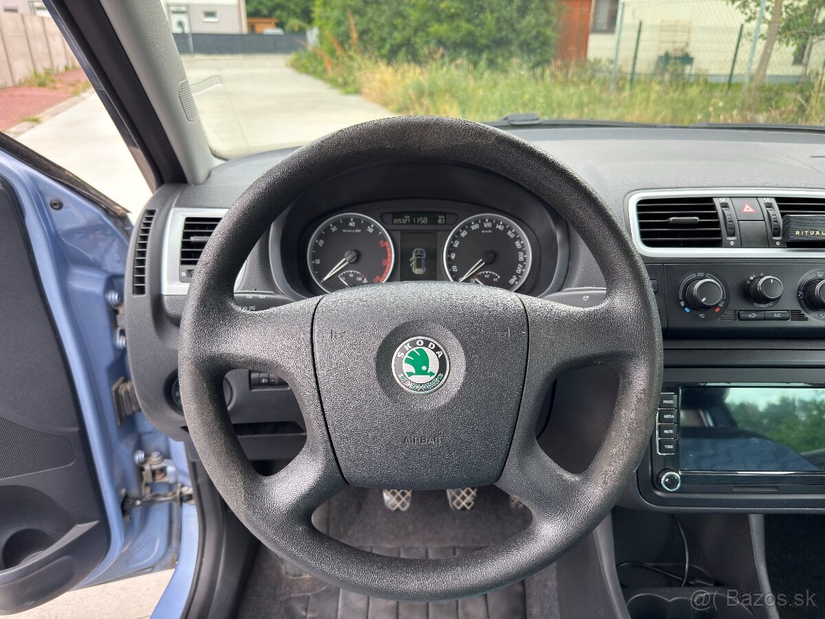 Škoda Roomster 1.4 16V - 13