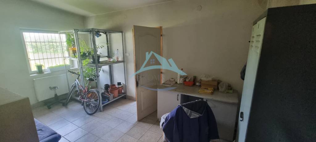 LOGISTICKÉ CENTRUM PRI TRANZITNOM KORIDORE - 13