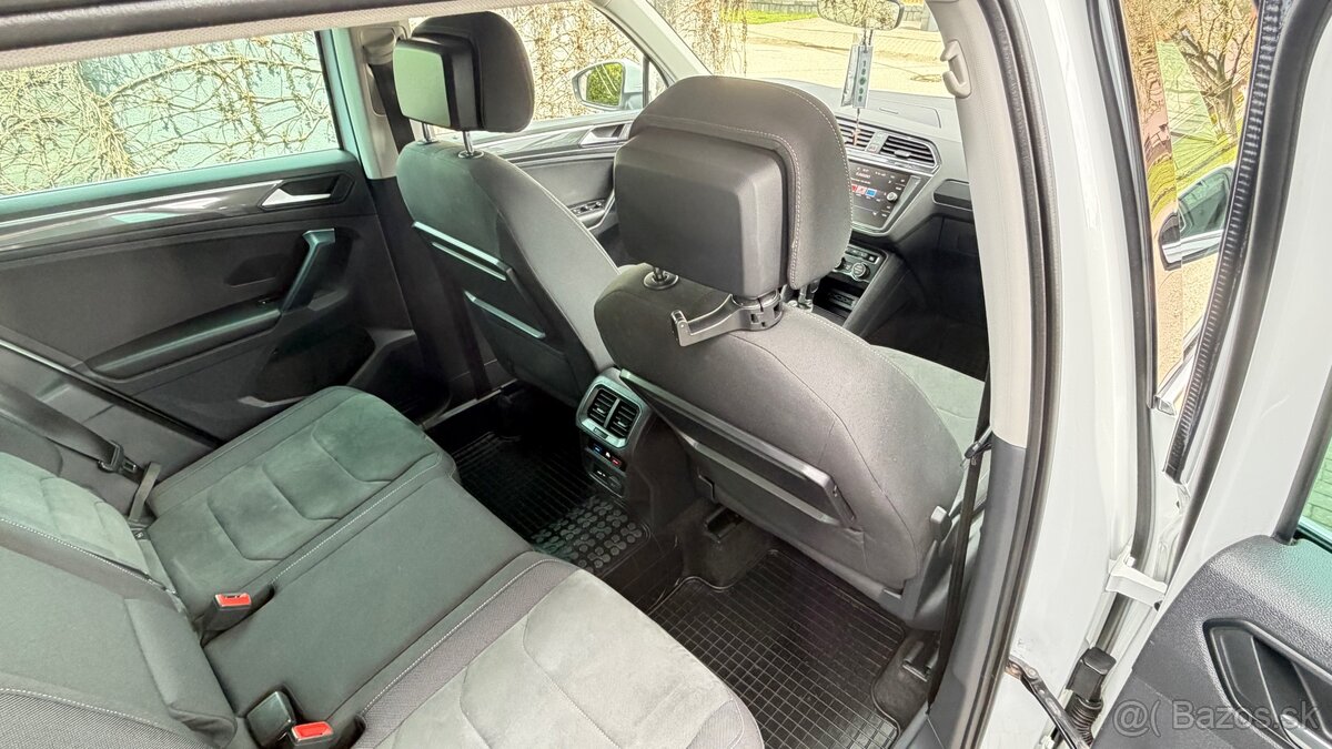 VW Tiguan - 13