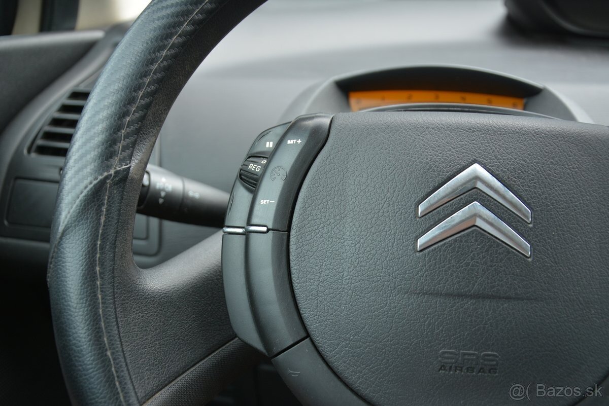 Citroen C4 2007 1.60 HDI - 13