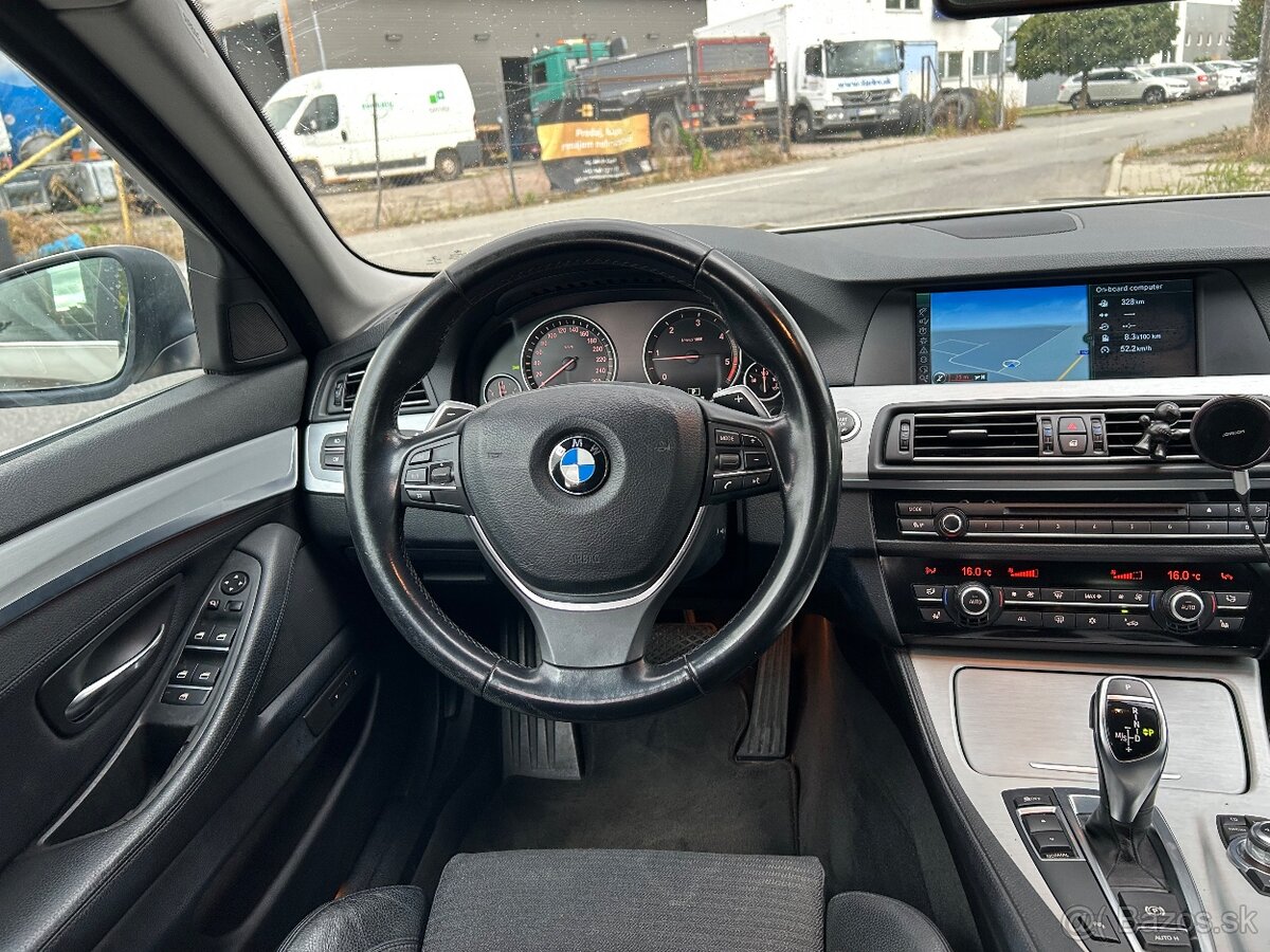 BMW 525 Xdrive rv:2011 naj.220tis.km - 13