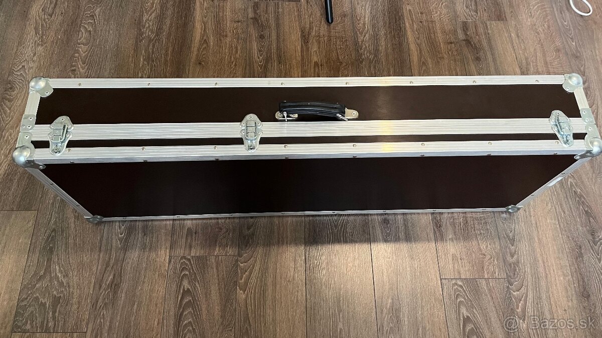 Predám Roland VR-730 + hard case - 13