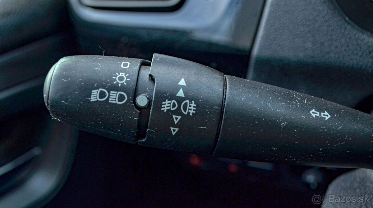 Peugeot 301 1.2 PureTech Allure - 13