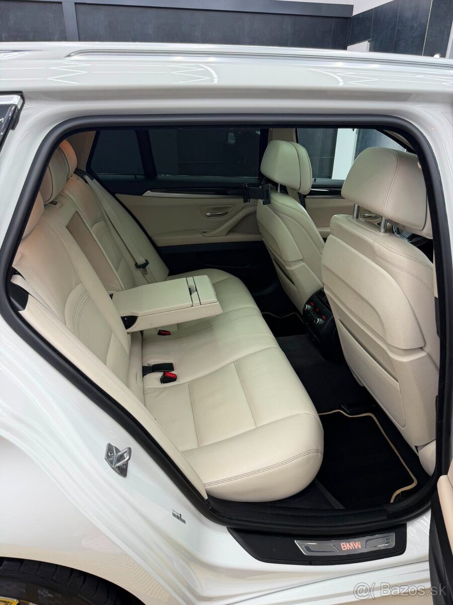 BMW 5Touring 530d xDrive - 13
