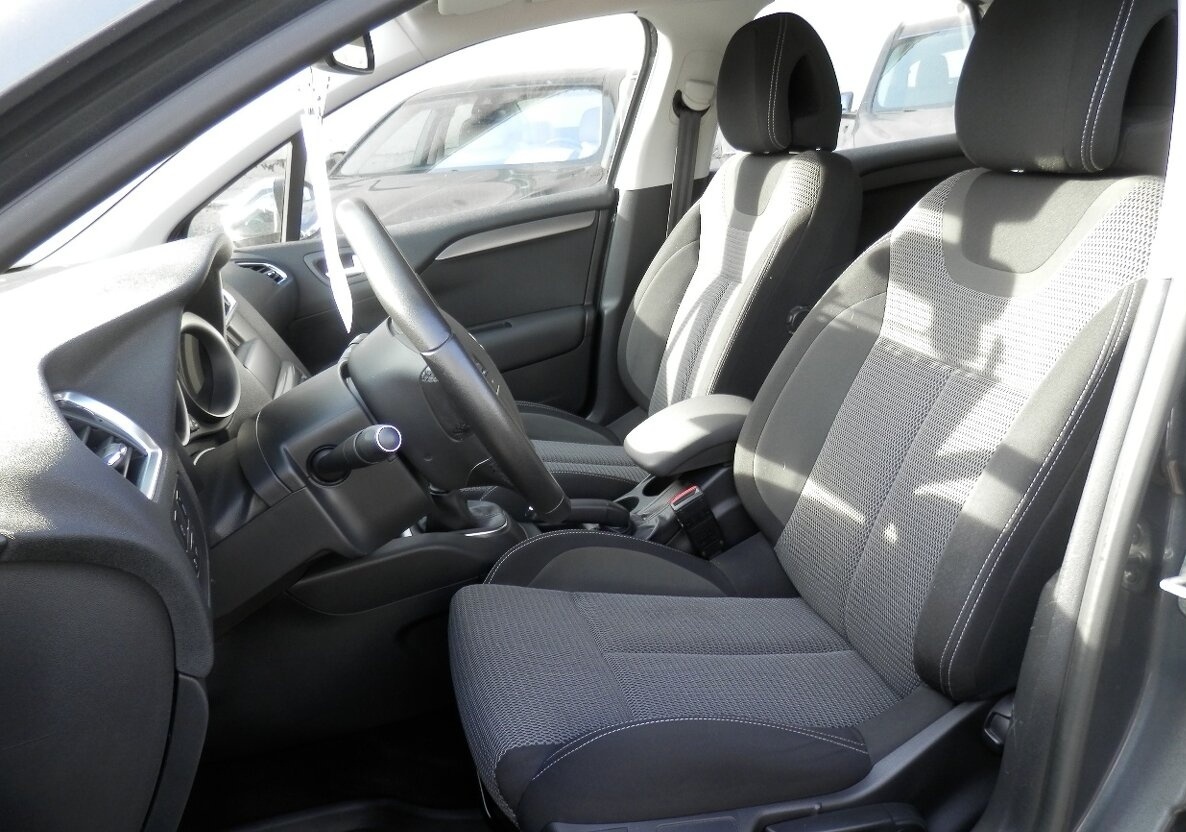 Citroen C4 1.6 VTi 2013 Benzin - 13