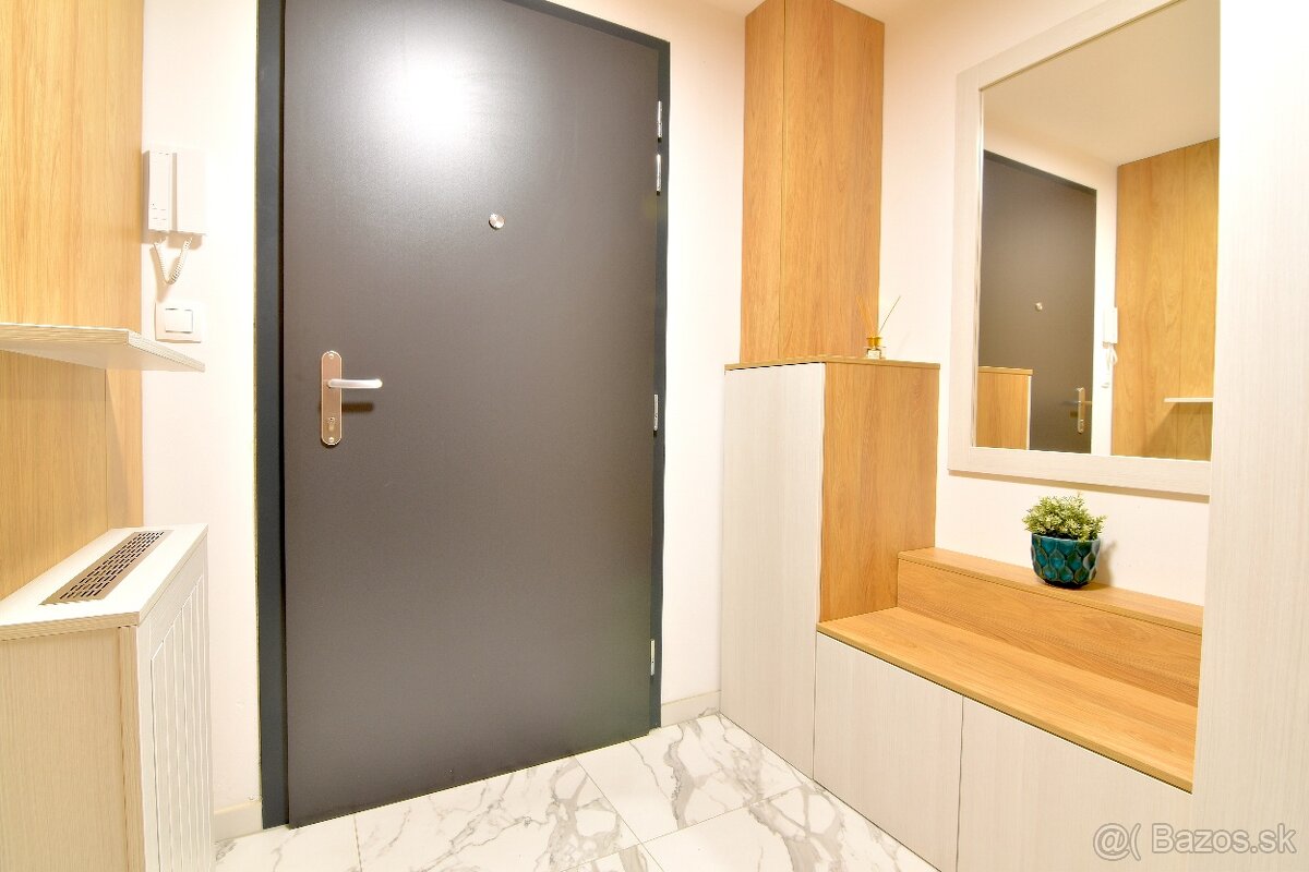 Veľký 4izb balkón, parkovanie, klimatizácia, Promenada Nitra - 13