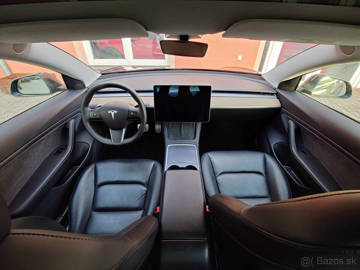 Tesla Model 3 2021 Performance 377kW - 13