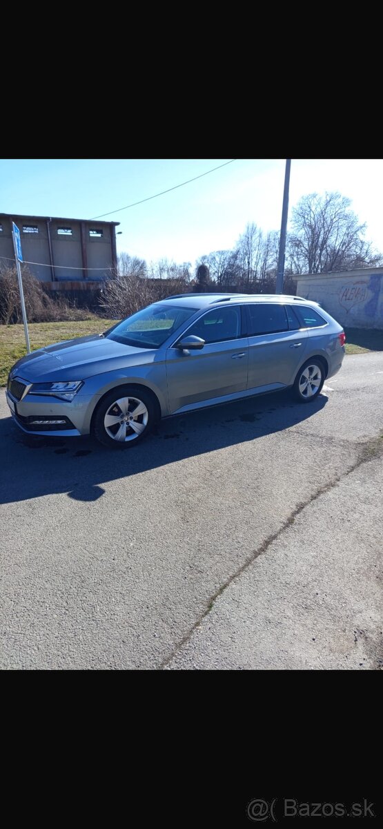 Škoda superb 2021 kombi - 13