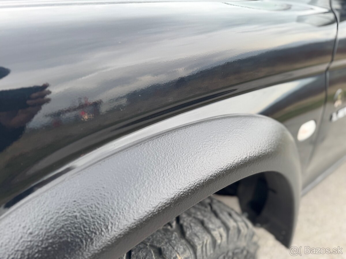 Mitsubishi L200 - 13