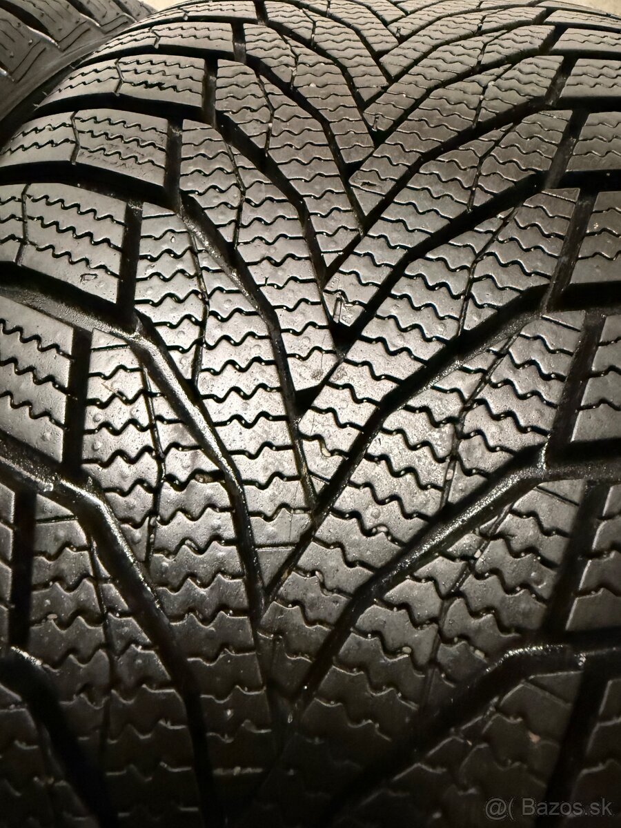 Zimná sada 5x114,3 R18 , 225/40/18 KIA Ceed , Huyndai Mazda - 13